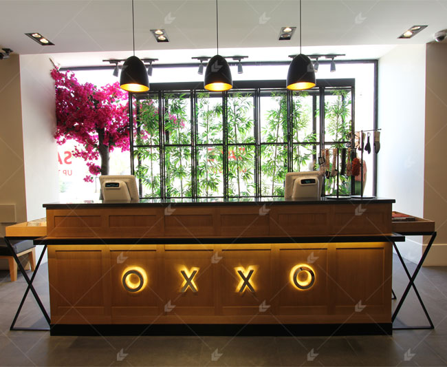 طراحی داخلی فروشگاه پوشاک OXXO