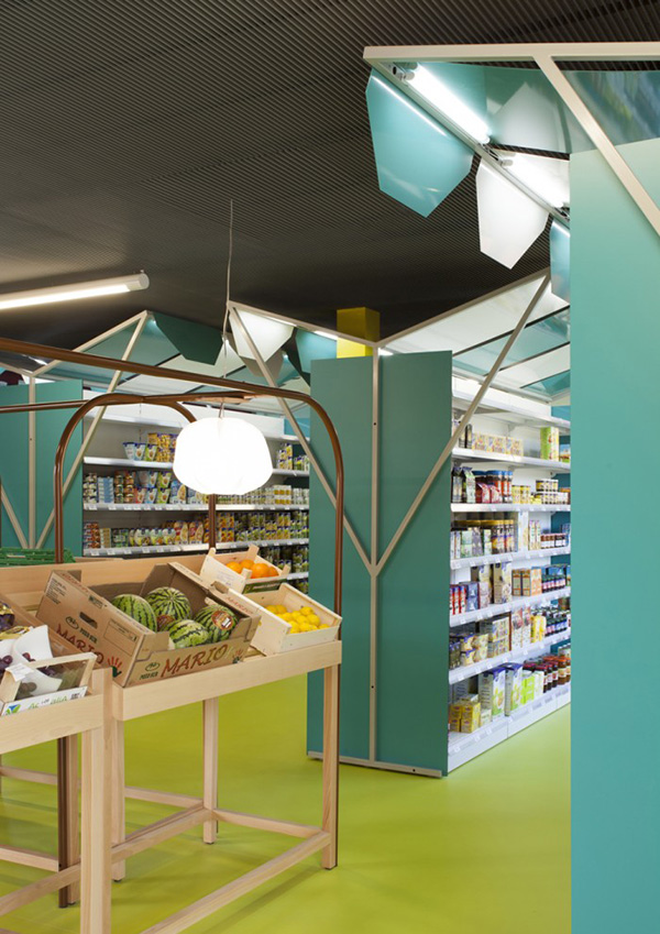 طراحی داخلی هایپر مارکت ، چیدمان قفسه های سوپرمارکت