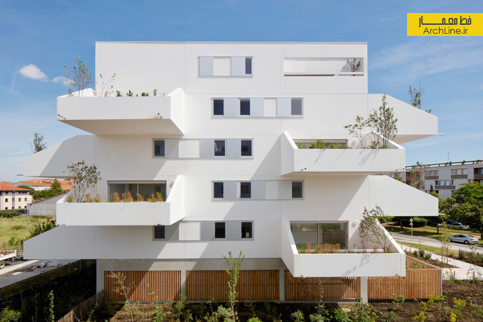 معماری آپارتمان مسکونی، ایجاد تراس برجسته در نما