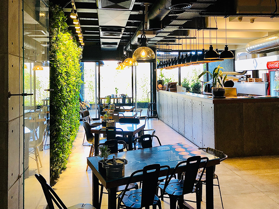 طراحی داخلی کافه رستوران آرمه