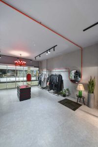طراحی فروشگاه لباس