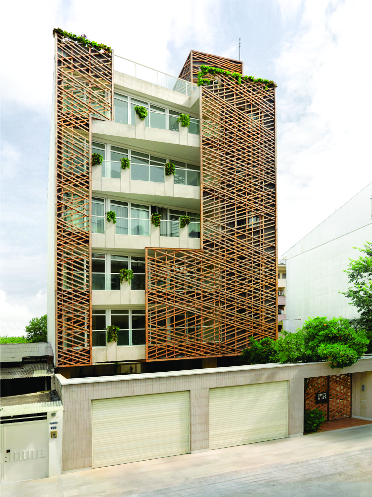 معماری ساختمان مسکونی آپارتمانی در گیلان