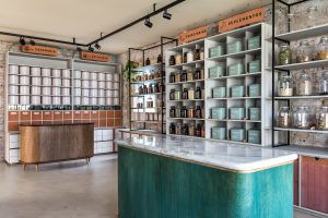 طراحی داخلی کافه و فروشگاه با حفظ خاطرات خانوادگی