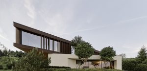 چوب بتن و شیشه در معماری ویلای کرونبول