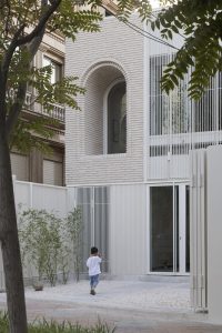 استفاده از طاق و آجر در معماری مینیمال