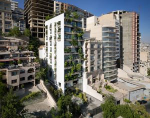 طراحی نمای سبز در معماری ساختمان مسکونی