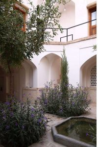 بازسازی خانه‌ ی گلچقانه