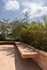 کاربرد آجر در طراحی نمای تجاری