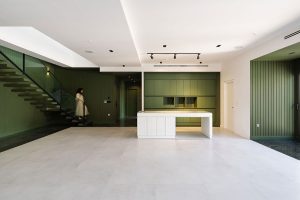 معماری ساختمان مسکونی میان