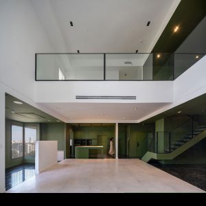 معماری ساختمان مسکونی میان