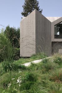 چوب در طراحی نما ویلا