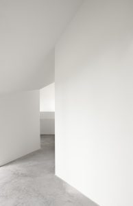 چوب در طراحی نما ویلا