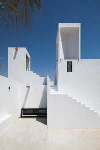 معماری خانه ای رو به خلیج فارس