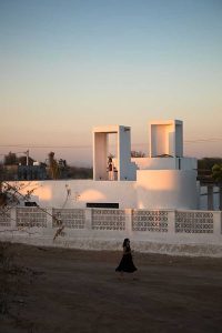 معماری خانه ای رو به خلیج فارس
