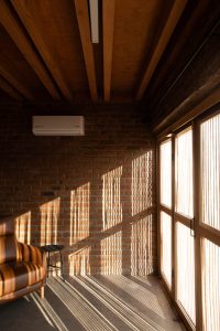 طراحی نمای آجری مدرن ویلا