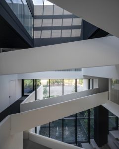 معماری ساختمان اداری رهیافت