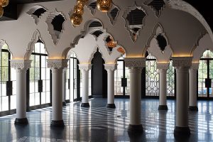 طراحی داخلی رستوران مامونیا