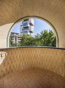 معماری ساختمان مسکونی راز