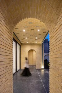 معماری ساختمان مسکونی راز