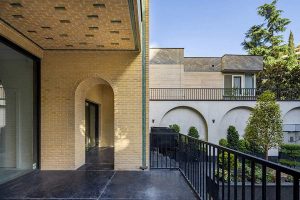 معماری ساختمان مسکونی راز