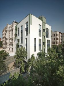 معماری ساختمان مسکونی شب تاب