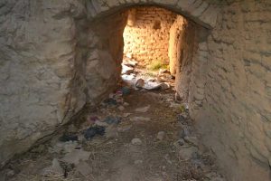 بازسازی اقامتگاه آینه سیستان