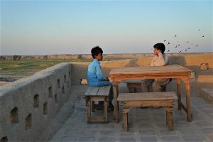 بازسازی اقامتگاه آینه سیستان