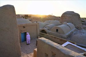 بازسازی اقامتگاه آینه سیستان