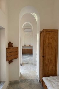 بازسازی بوتیک هتل