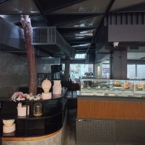 بازسازی کافی شاپ میلان