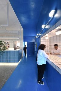 طراحی داخلی کافه زست