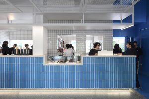 طراحی داخلی کافه زست