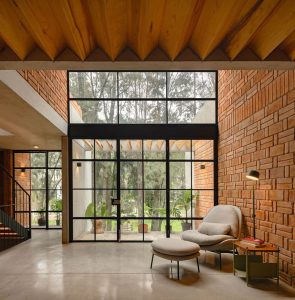 آجر و بتن در طراحی ساختمان مسکونی