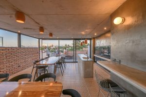 آجر و بتن در طراحی ساختمان مدرن