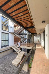 آجر و بتن در طراحی ساختمان مدرن