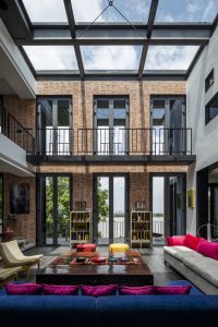 سبک مدرن و سنتی در ویلا