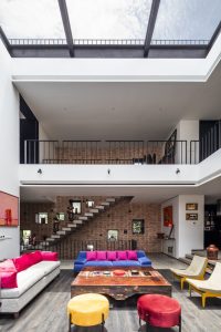 سبک مدرن و سنتی در ویلا