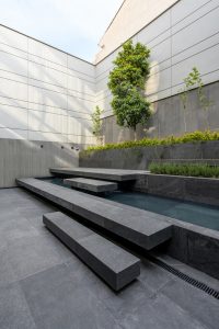 معماری ساختمان مسکونی شماره 18