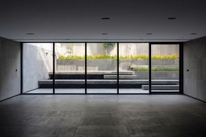 معماری ساختمان مسکونی شماره 18