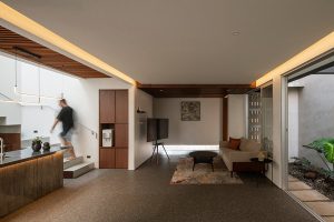 بازسازی ساختمان ویلایی