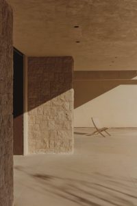 ساختمان مسکونی مدرن فلت