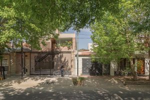 آجر در ساختمان مسکونی دوبلکس