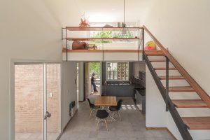 آجر در ساختمان مسکونی دوبلکس