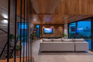 آجر در ساختمان ویلا مدرن