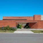 آجر در ساختمان ویلا مدرن