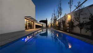 معماری ویلا صخره ای