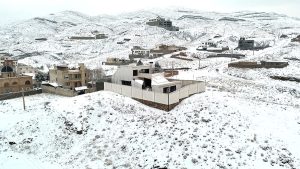 معماری ویلا صخره ای