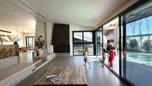 معماری ویلا صخره ای