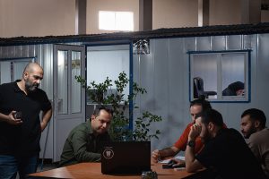 طراحی دفترکار موقت شرکت ساختمان سازی سورنا