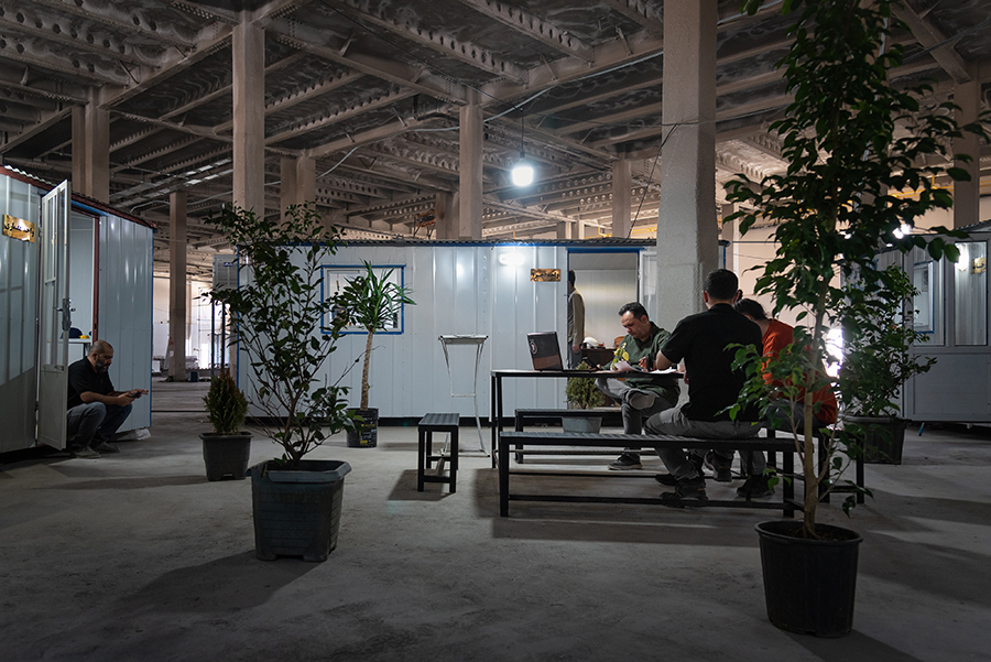 طراحی دفترکار موقت شرکت ساختمان سازی سورنا